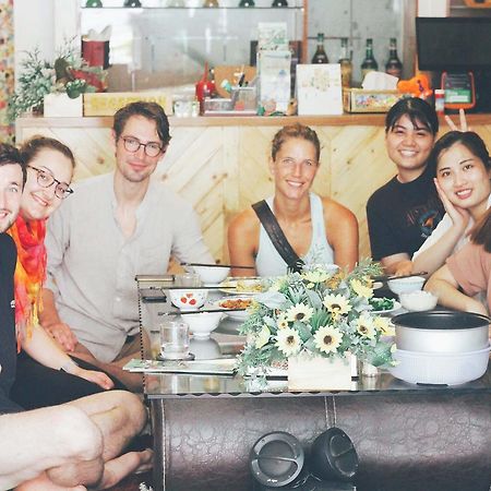 הו צ'י מין סיטי Tropical Vibes Homestay מראה חיצוני תמונה