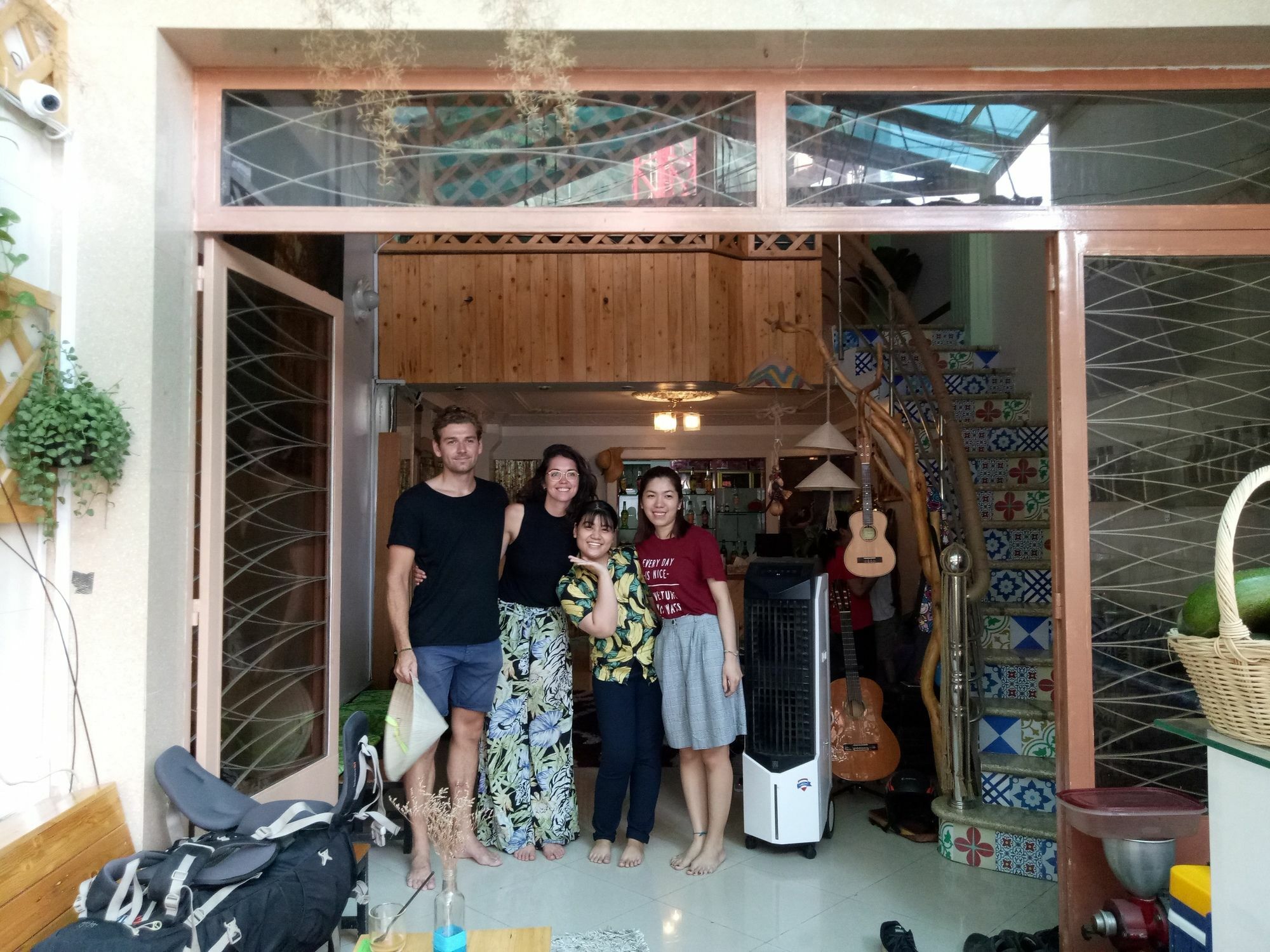 הו צ'י מין סיטי Tropical Vibes Homestay מראה חיצוני תמונה